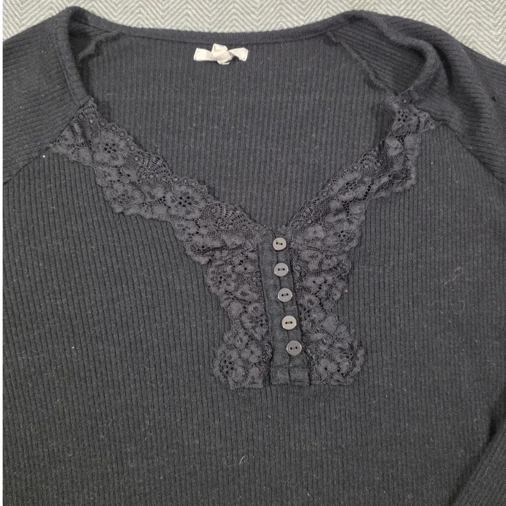 Maurices Black Lace Trim Thermal Henley Long Sleeve Top Plus Size 1X Ribbed Knit